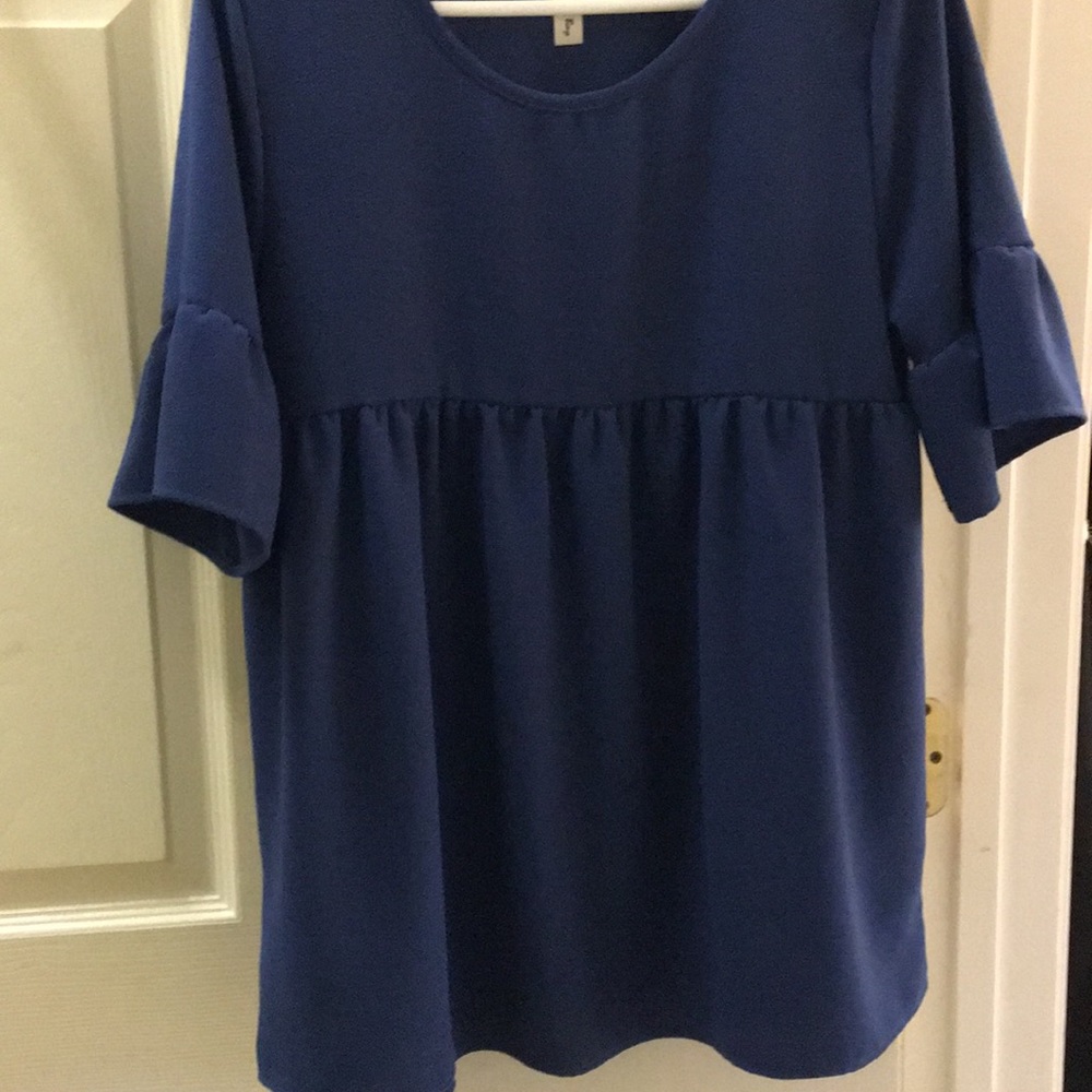 Tunic - Picture 2 of 3